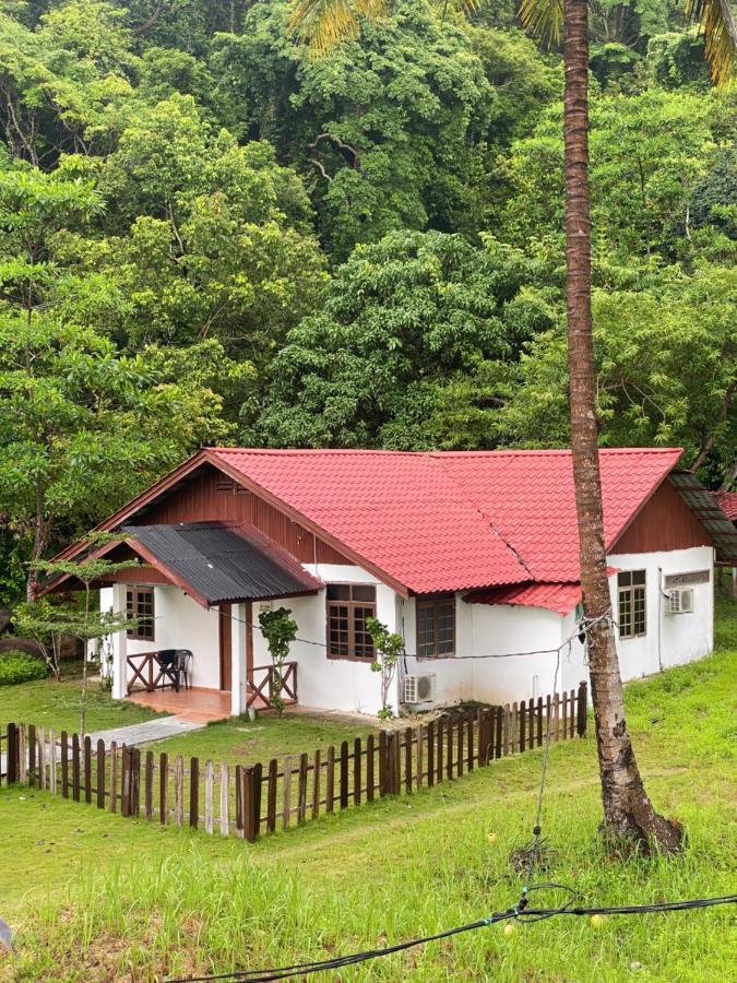 Empire Hotels & Resorts Kampong Pasir Hantu Exterior foto